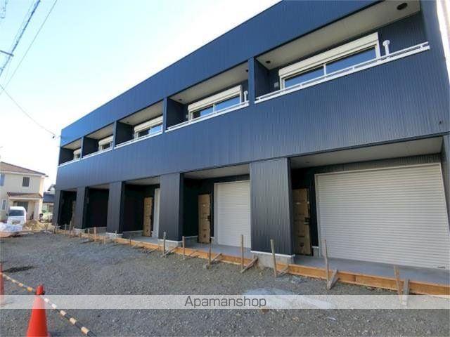 ベース ガレージ