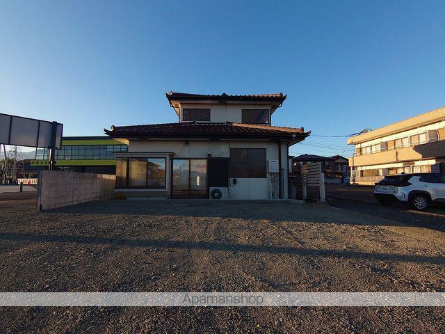 山梨県甲斐市西八幡の戸建賃貸