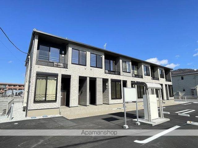 長野県諏訪市 2階建 築1年