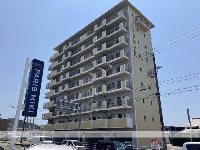 みつばちレジデンス(2DK/8階)