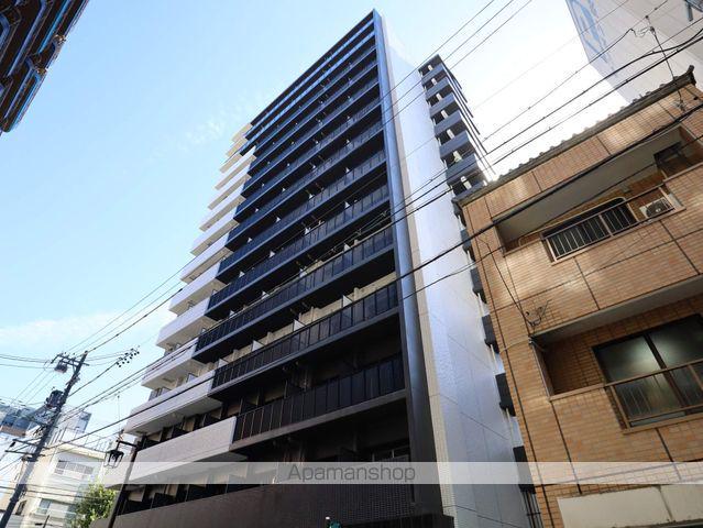 プレサンス伏見アーバンベース