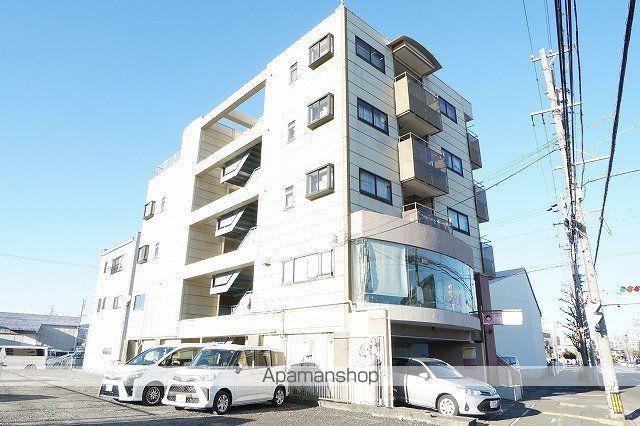 サープラス聖一色