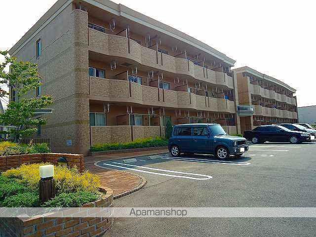 カルムソレイユ(1K/1階)