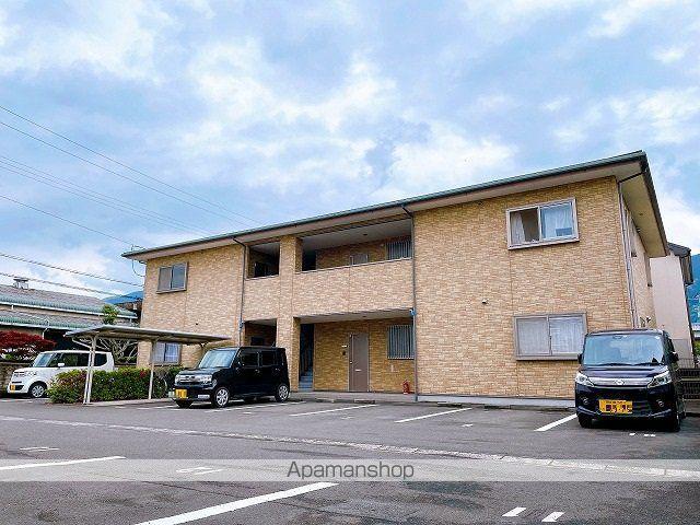 ロイヤルハウス西泉壱番館