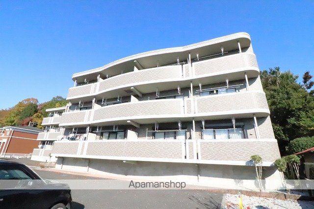 グランシャリオ