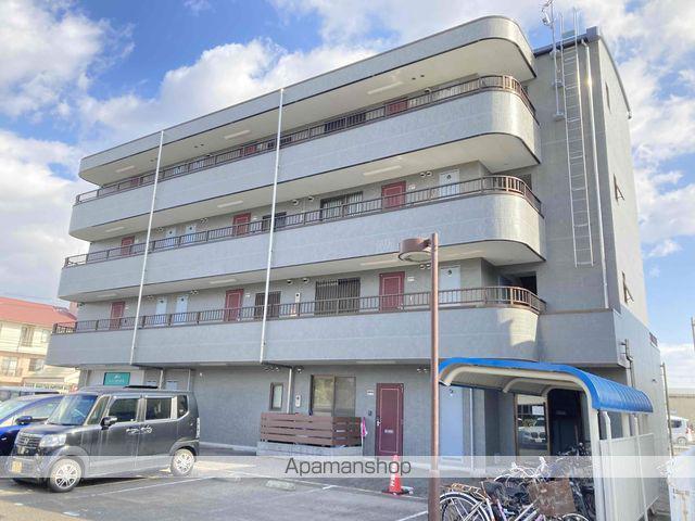 ファミール守山