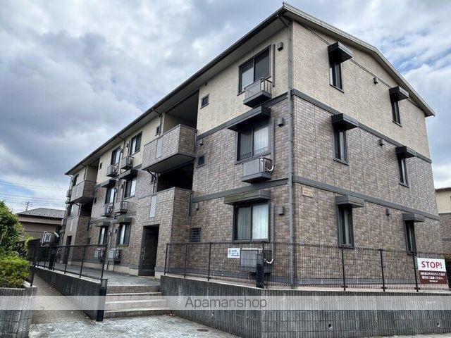 ベルデュールA・B (2LDK/1階)