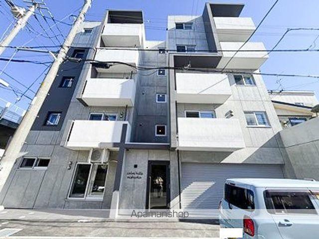 カームヒルズ西岡