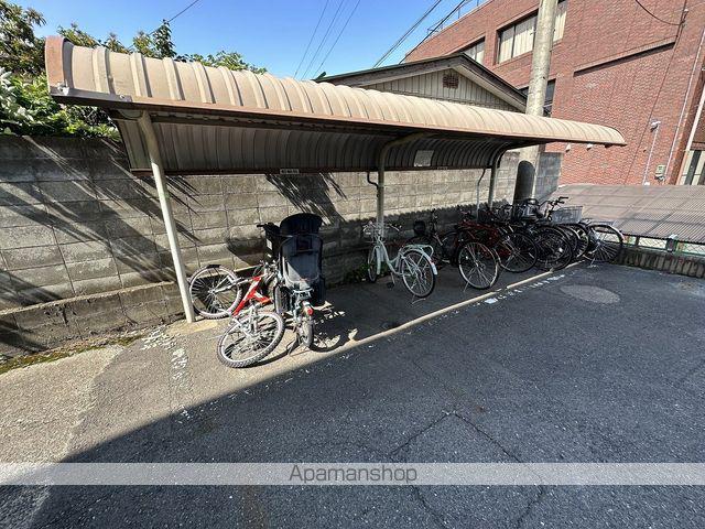 シャンポールド並木 B棟