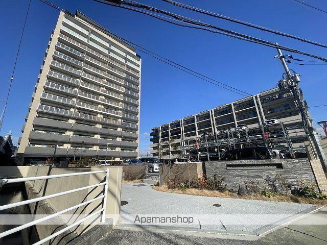 プレサンスロジェ草津シエル