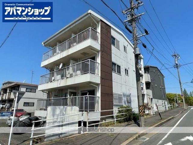 ジュネス・サジ