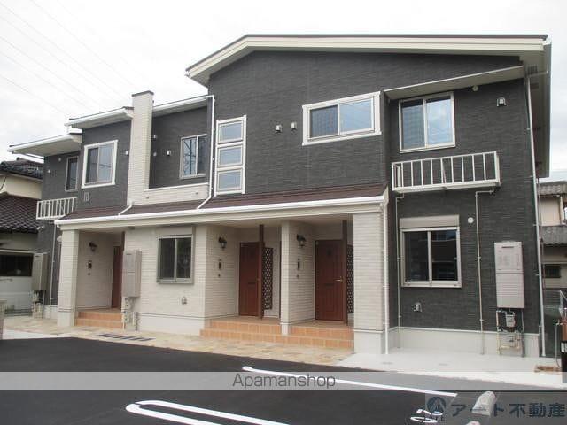 カーサ・カメリア松山インターⅢ