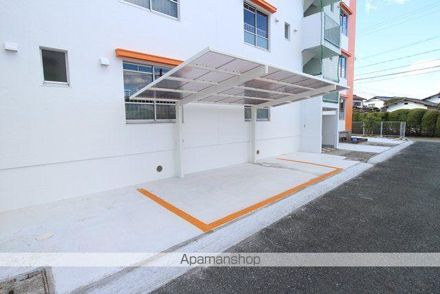 グレースタカツキ1号棟[1階]