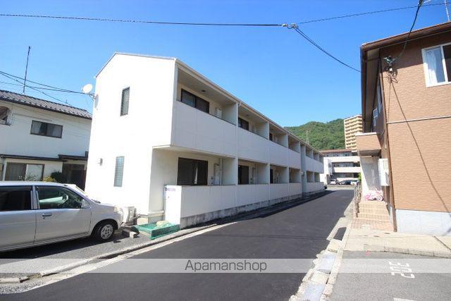 サバービア山根
