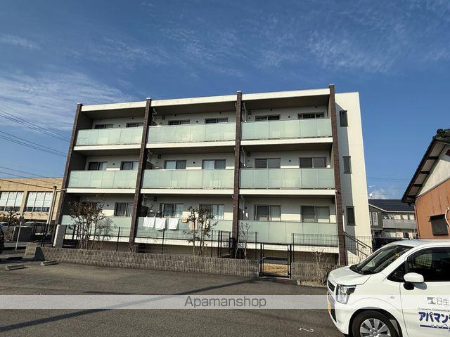 中央本線 勝川駅(ＪＲ) 徒歩25分 3階建 築18年