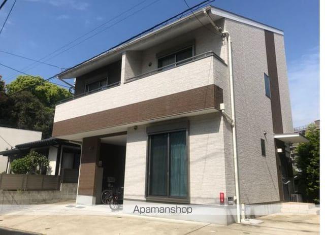MODERN PALAZZO 六本松 B(3LDK/2階)