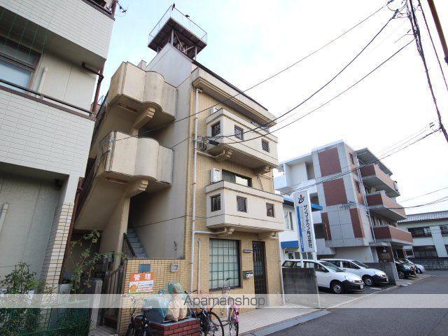メタリックビィラ