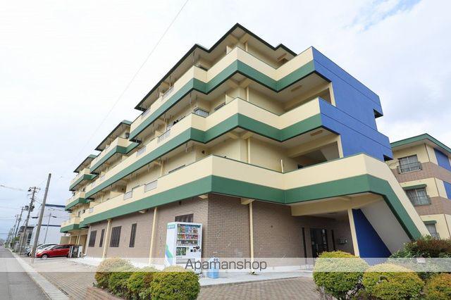 シャンポールド並木 A棟