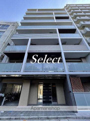 PORTSIDE URBAN RESIDENCE