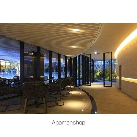 コンフォリア新宿イーストサイドタワーアネックス