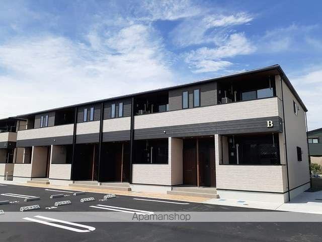 クララボージャ B