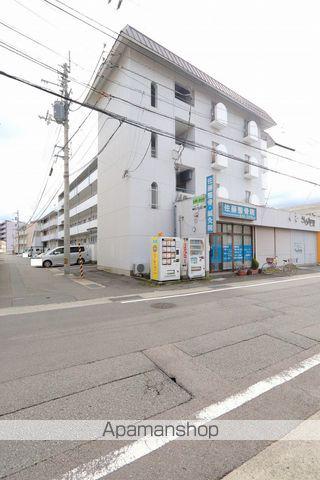 早内マンション