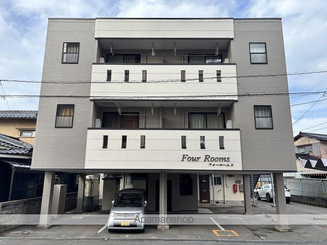 フォールームス(1K/3階)