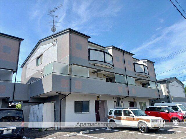 愛媛県伊予郡松前町大字北黒田の建物