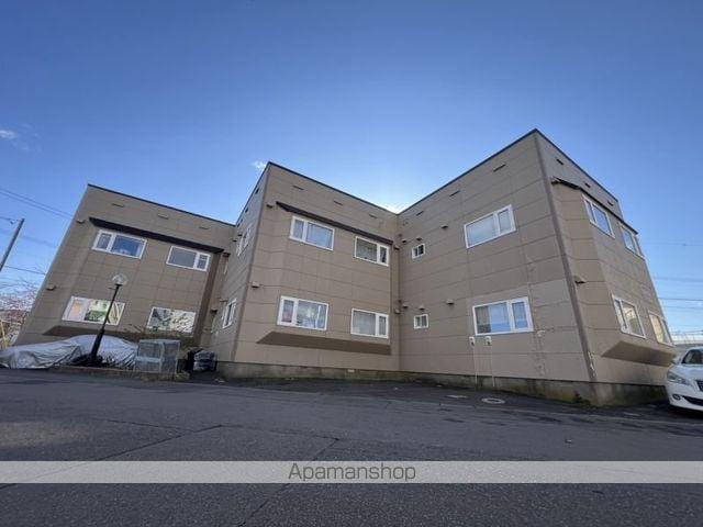 LEXUS七重浜B(3LDK/1階)