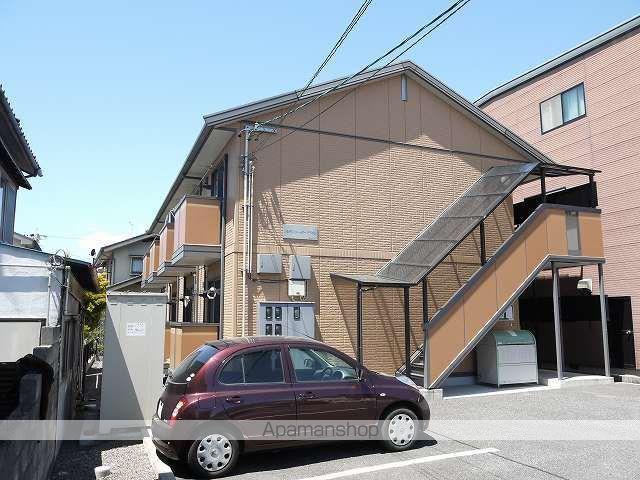 スタジョーネアウル