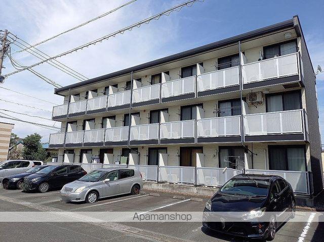 レオパレスロイヤルパーム