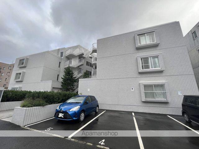 クリオ山鼻南壱番館