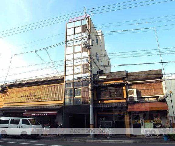 アパルトマン御所西