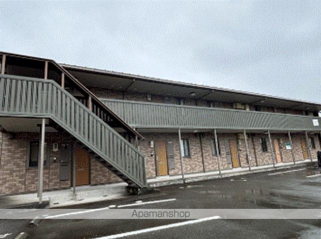 コートウィステリア