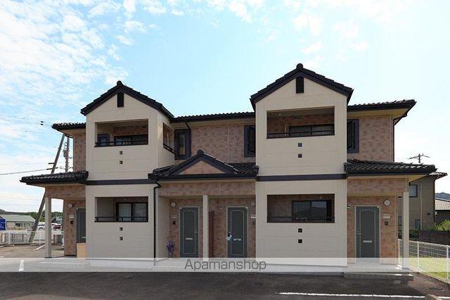 レオパルドYT(2LDK/1階)