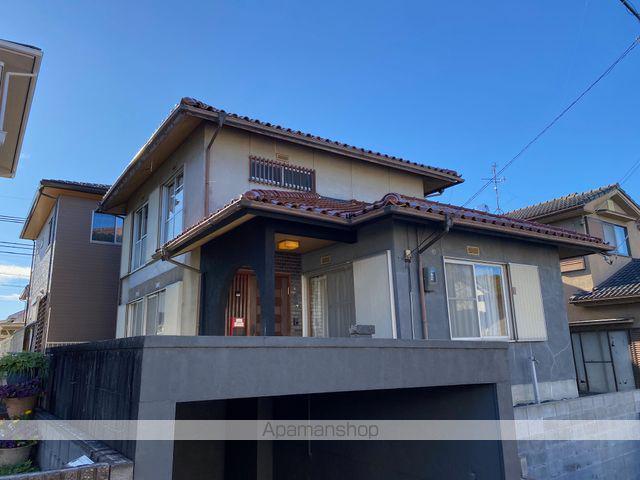 滋賀県蒲生郡竜王町大字小口の戸建賃貸