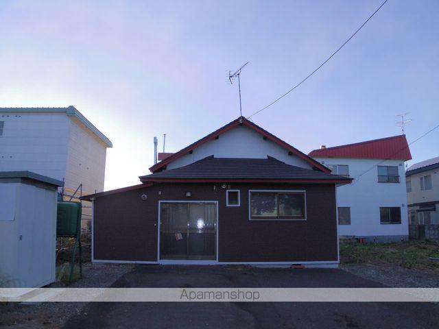 西１６条南４丁目貸家