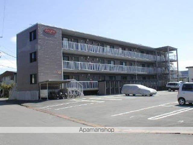 メゾン・ド・K B棟(2DK/3階)