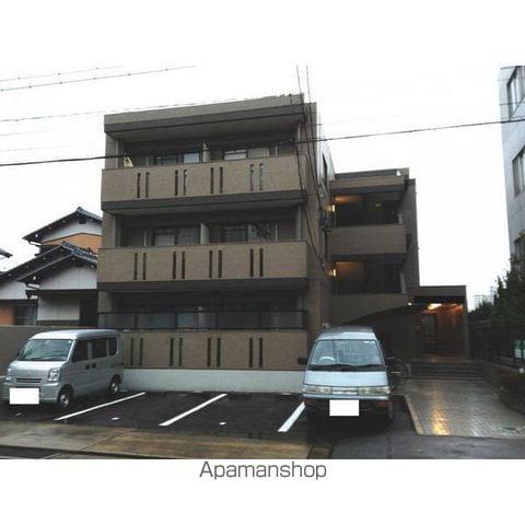 アゼリアコート名東