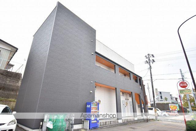 ペールオレンジ(1K/2階)