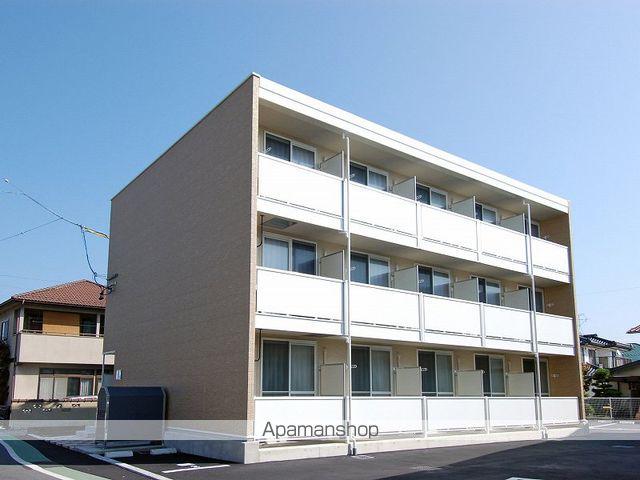 レオパレスモンブラン