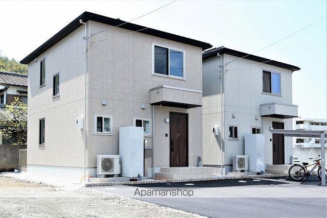 徳島線 鮎喰駅 徒歩17分 2階建 築8年