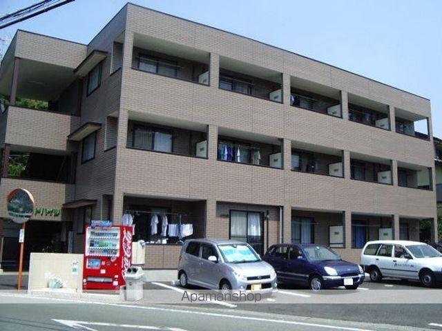 グラッドハイツ