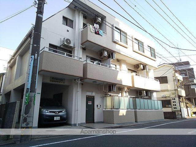 エクレラージュ