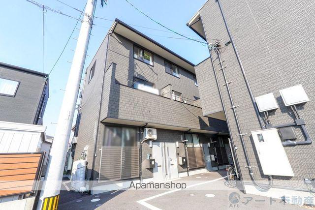 アルト松前 西棟