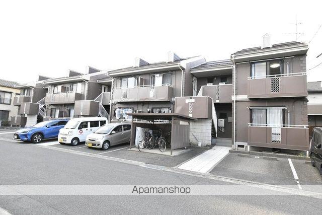 近江ロイヤルハイツA