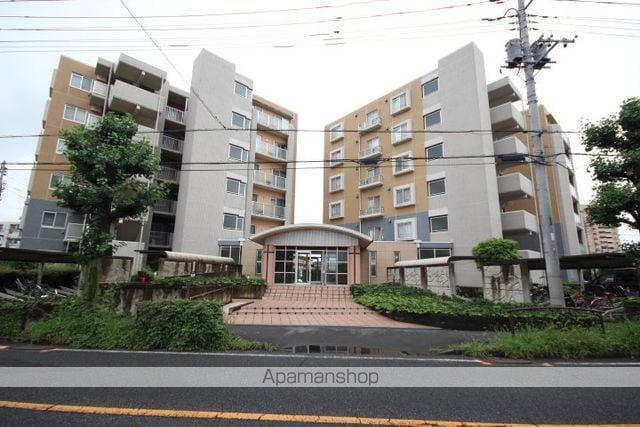 ウィングタワーズ