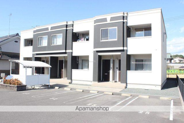 ルミエールヒルズ