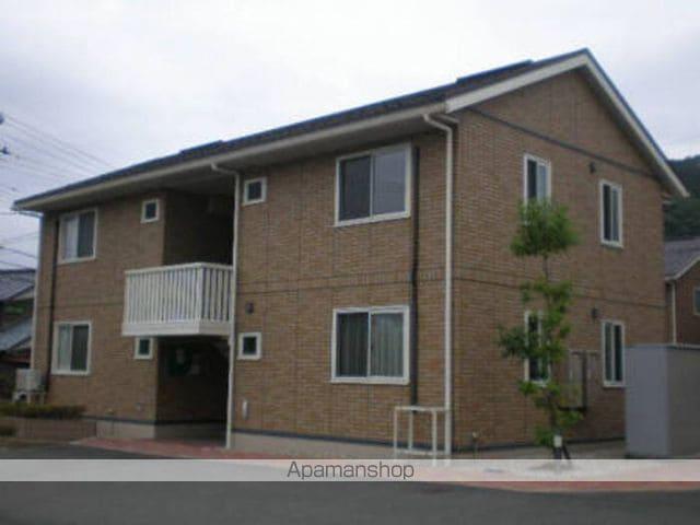 リビングタウン村国E