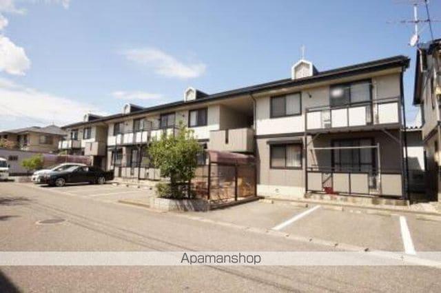 クレセント女池D棟